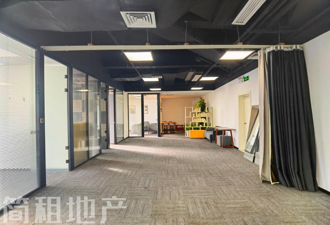 芒果网大厦 4+1格局  腾讯旁 深大南地铁口 可翻新