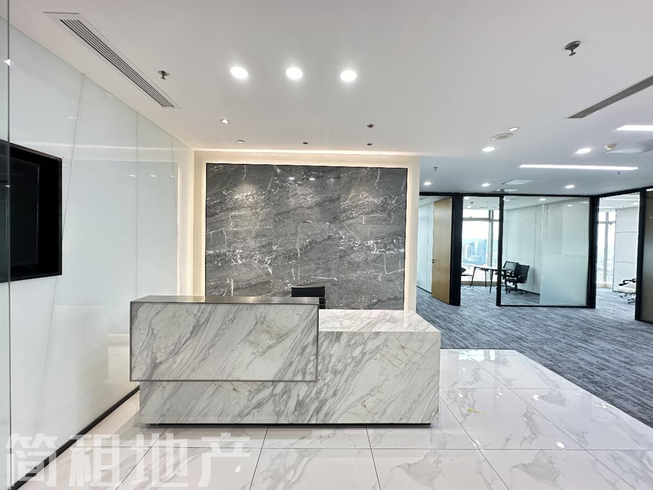 中心区卓越世纪359平高区带家私平安财富
