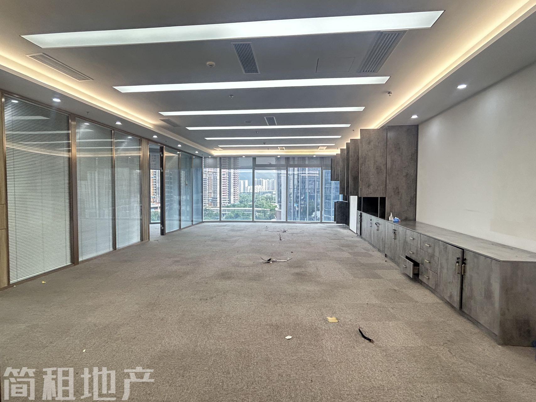1前海自贸区 卓越前海壹号 个人业主 双面采光