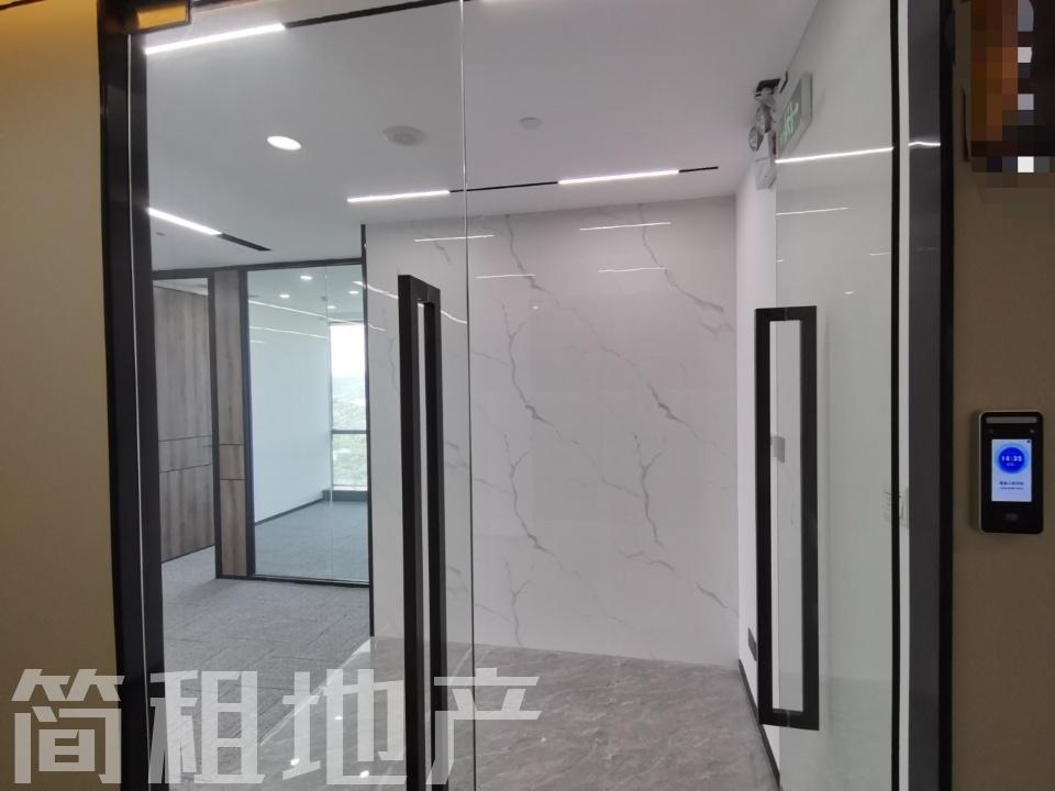 地铁口近 京基御景峰 高区 精装 带配套