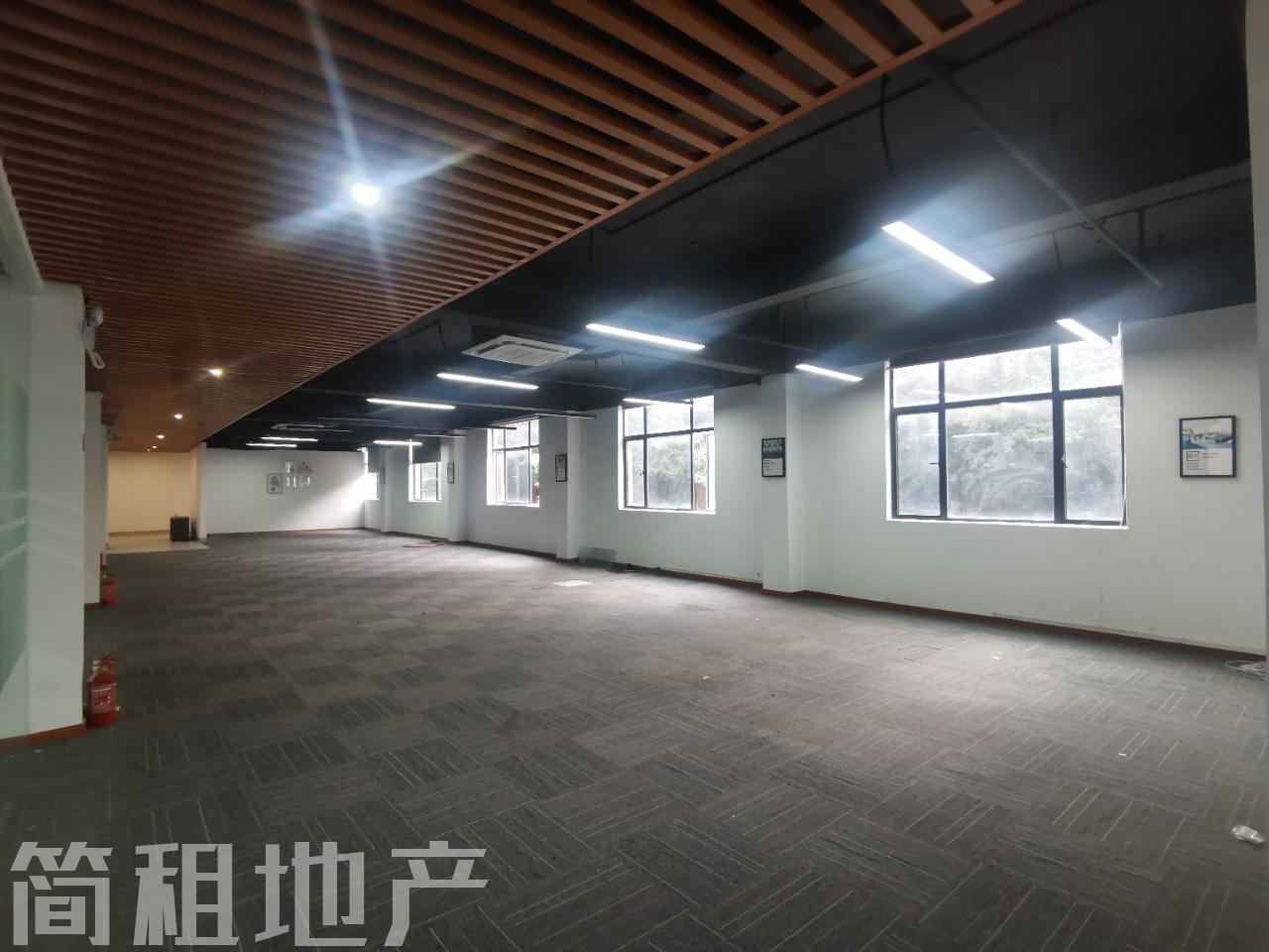 聚创金谷创意园 大户型 可定制 户型方正