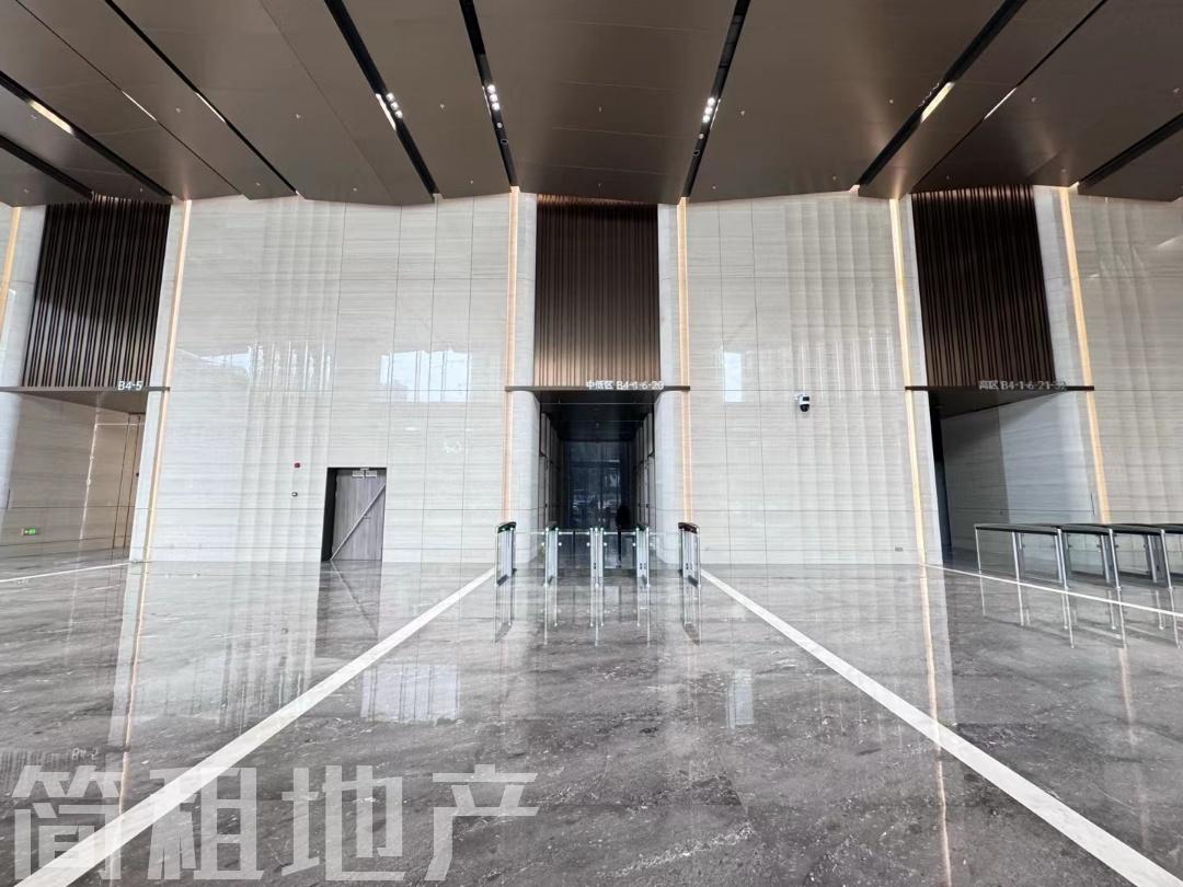 龙华中心 新楼定制全新精装修 地铁口100平至3000平大小可组合_简租地产