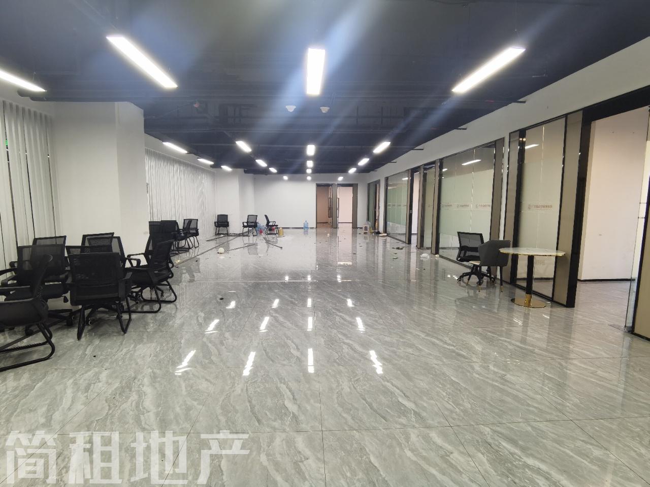 深圳北站 精装修 电梯口 双地铁口一手业主直租