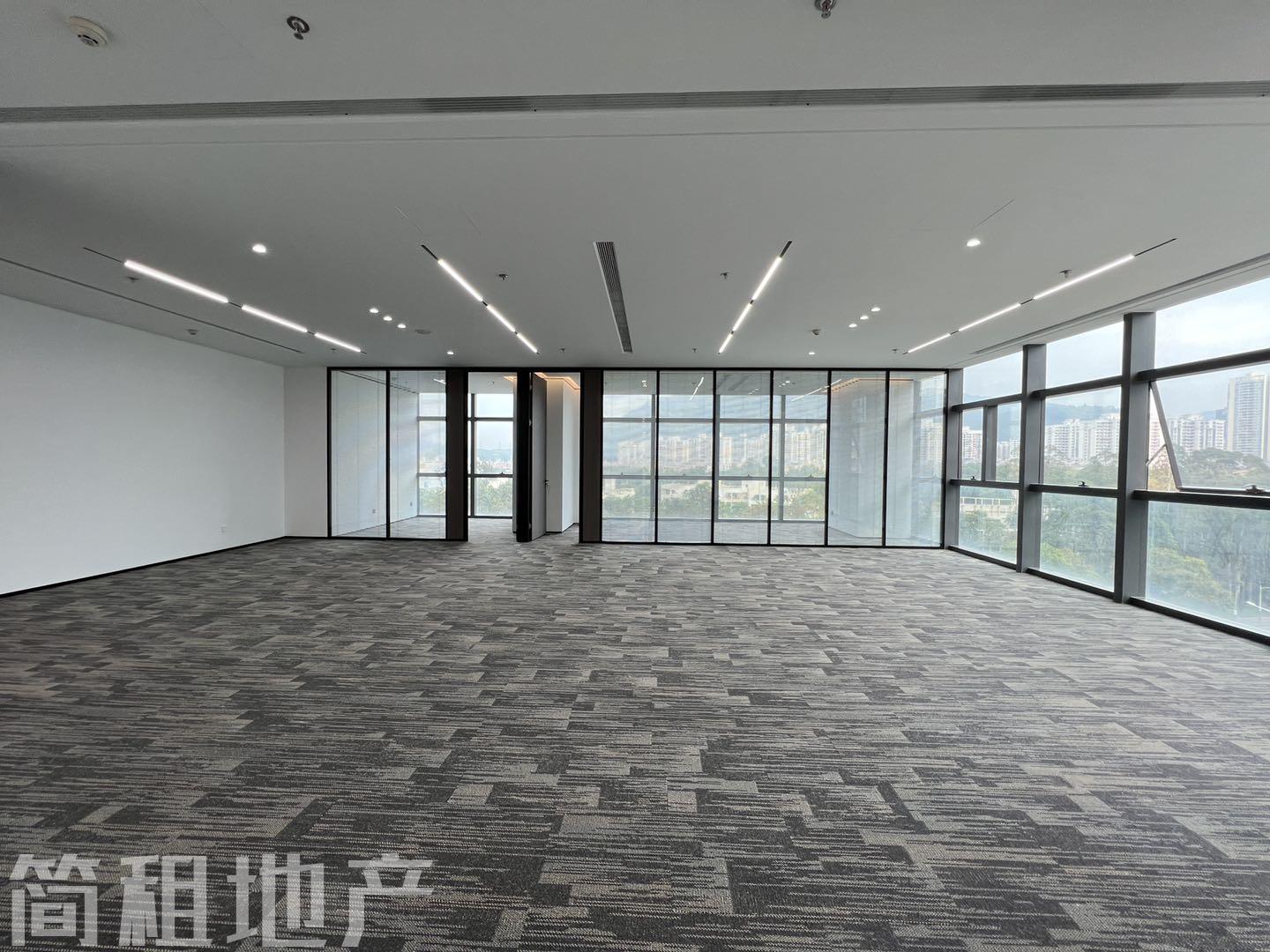 双面采光 落地窗 绿景美景广场  户型方正 