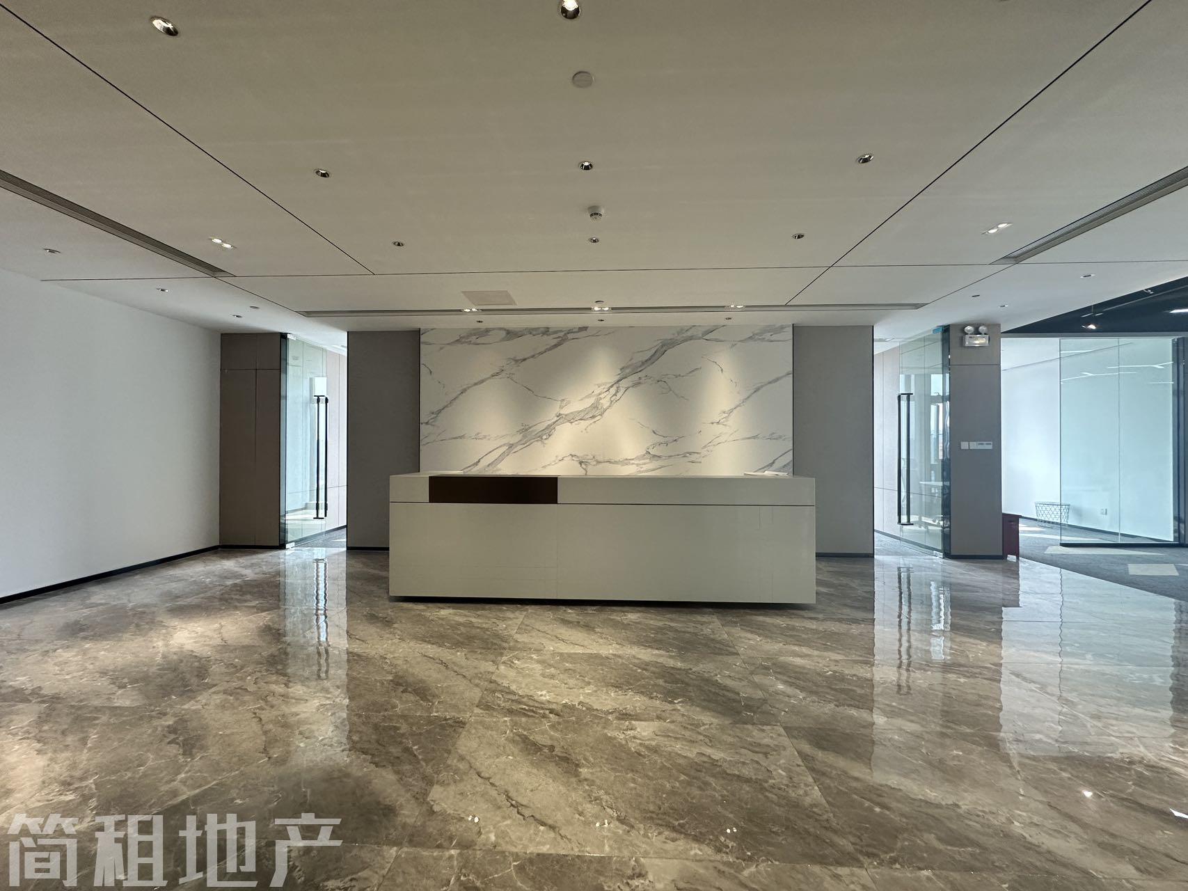使用率72% 稻兴环球中心精装369平 高层视野无遮挡