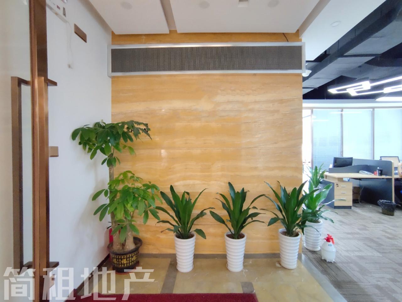 正南向 电梯口  24小时空调可 新楼 方大城 性价比高 