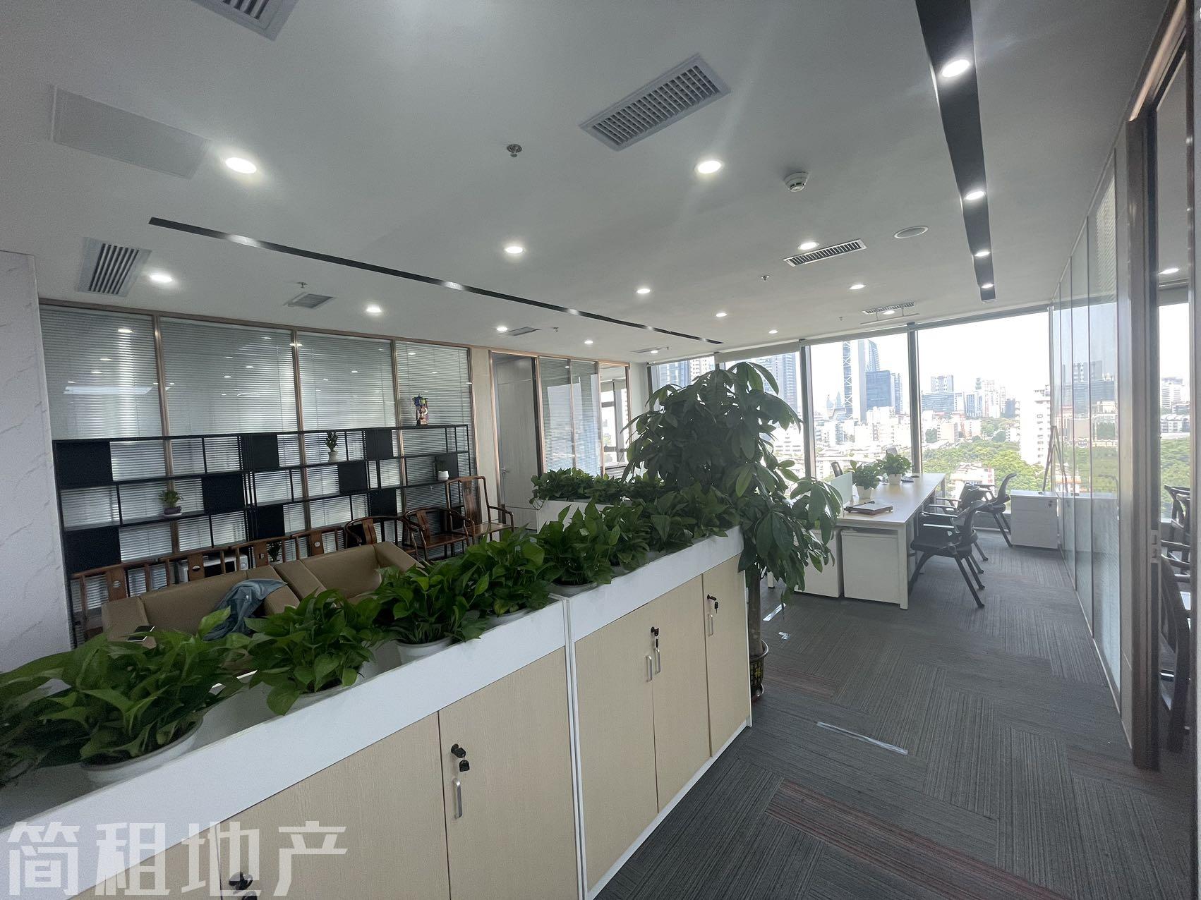 带家具  双面采光 户型方正 新楼 中电长城大厦