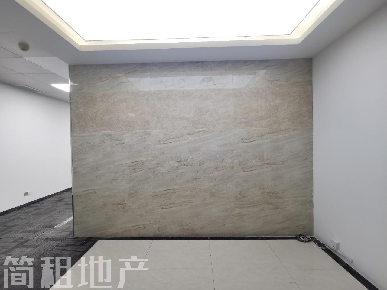 正南电梯口 楼下就是地铁  24小时空调 甲级楼 田厦金牛广场 