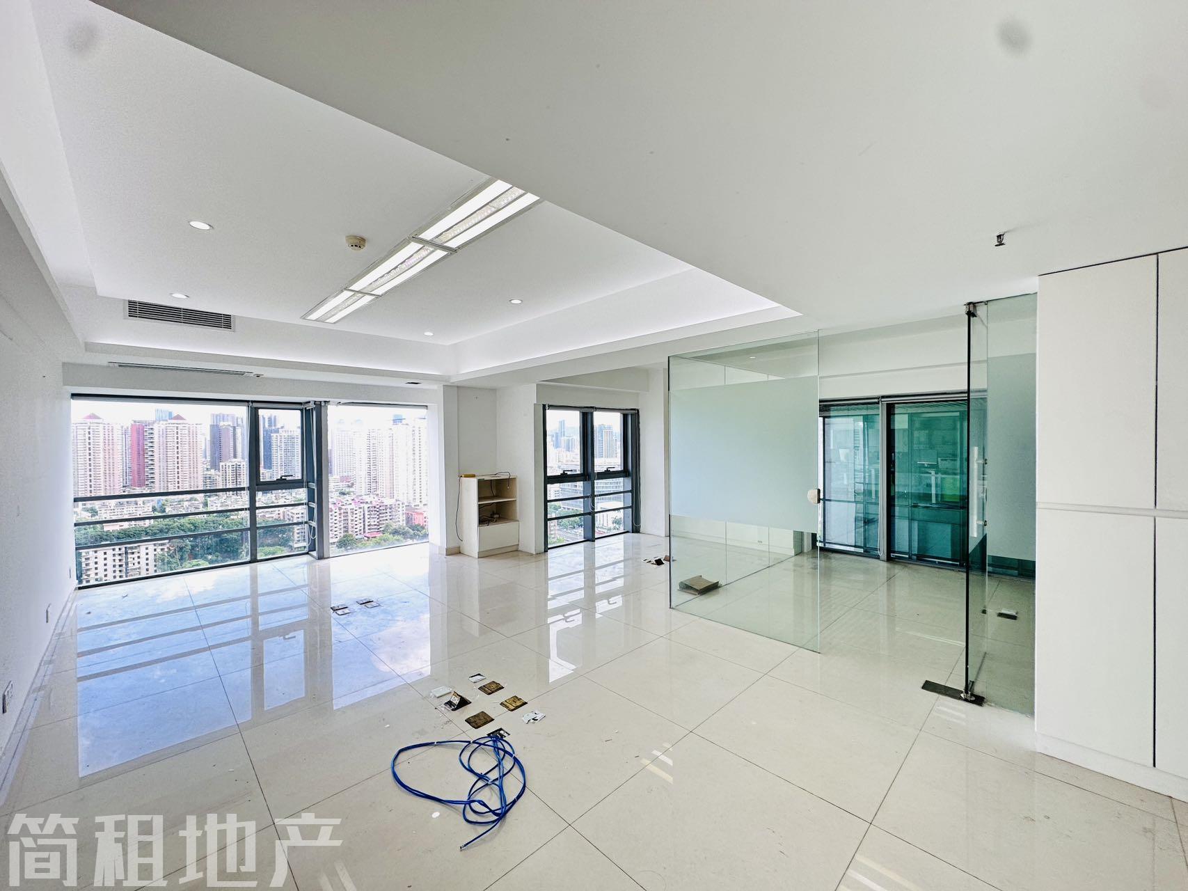 不限行业 有上下水 楼下就是地铁 24小时空调 田厦金牛广场 