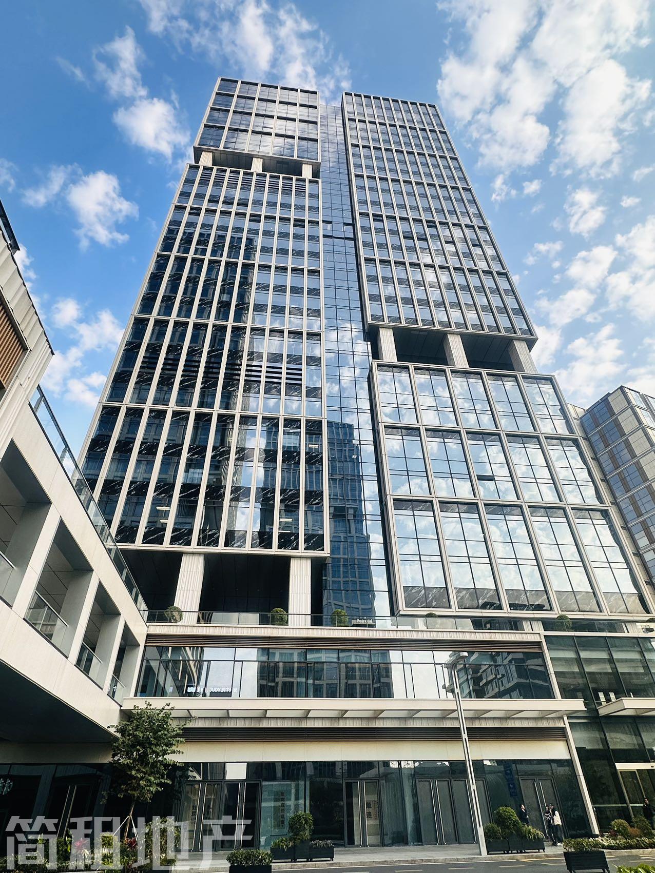 带家具 享公共配套 楼下就是公园 前海嘉里中心