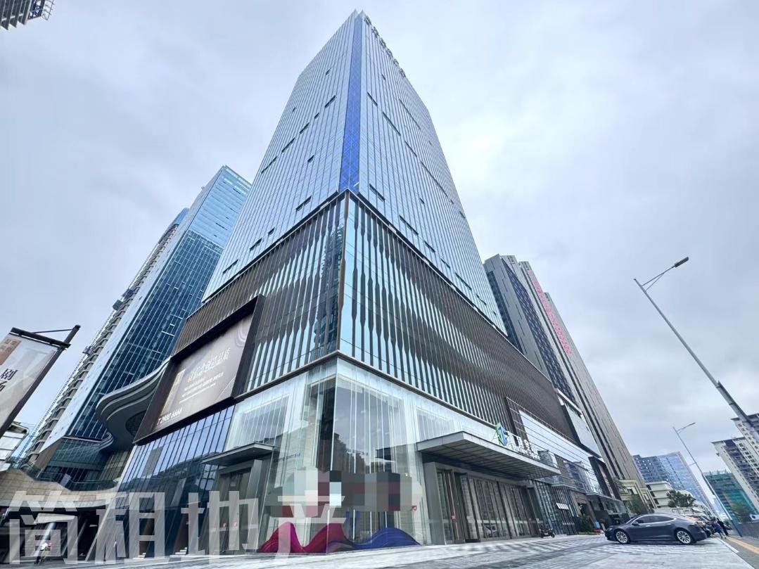 新楼 24小时空调 全新装修 楼下就是地铁 盛龙时代广场