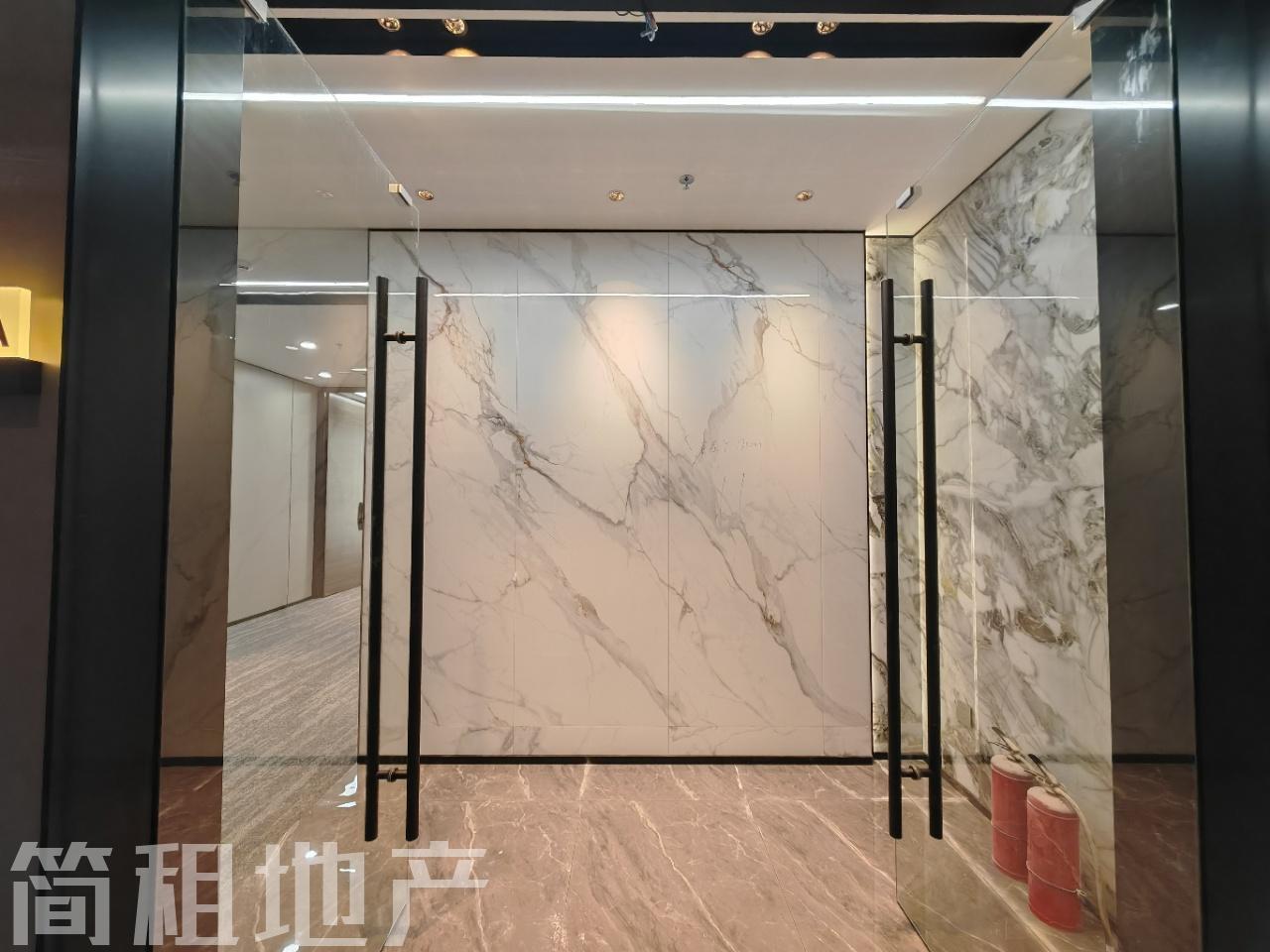毛坯精装可选 毛坯可定制装修 新楼  楼下就是地铁 盛龙时代广场