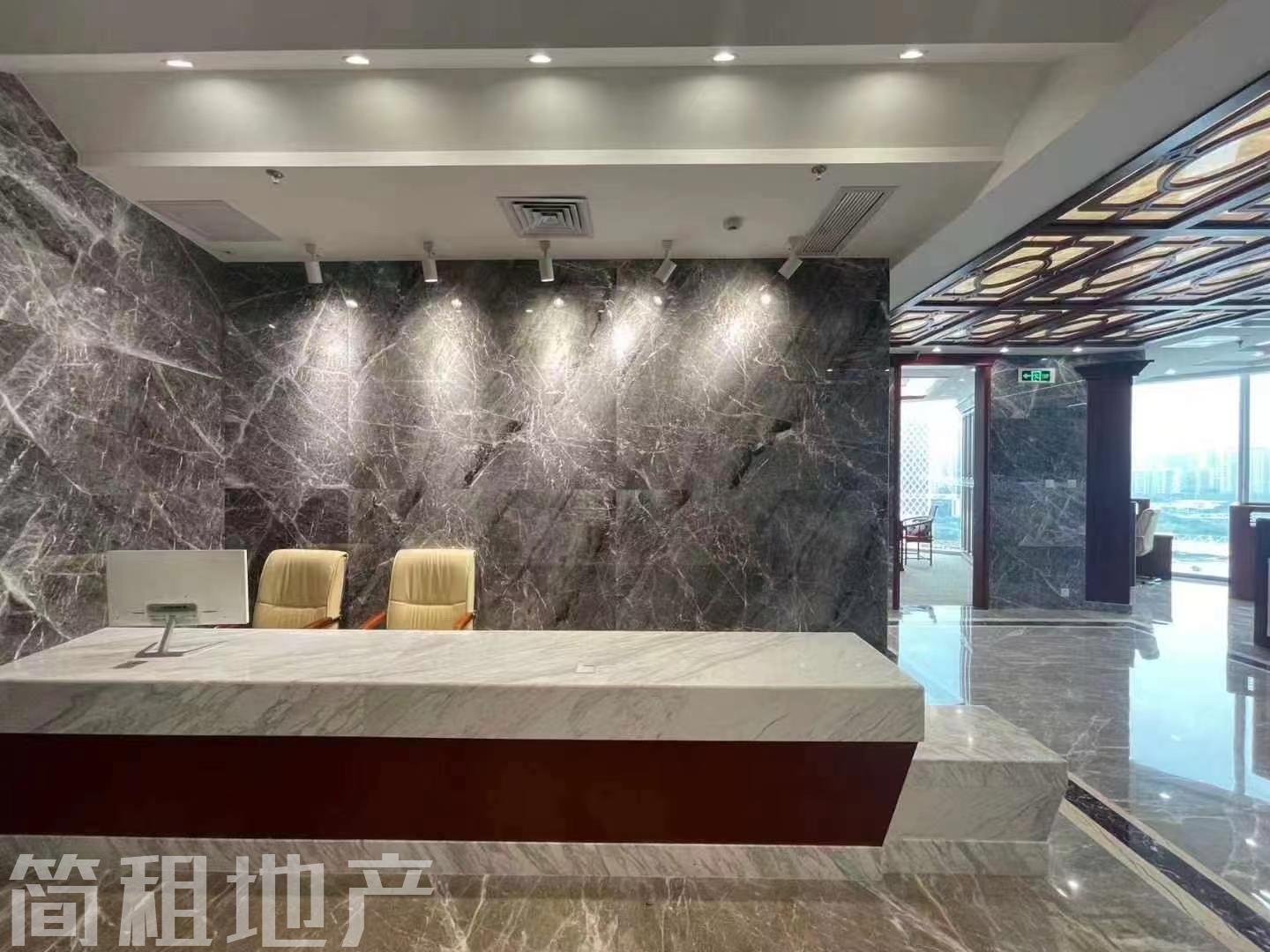 豪华会所装修 卓越宝中时代广场双面采光 使用率七成