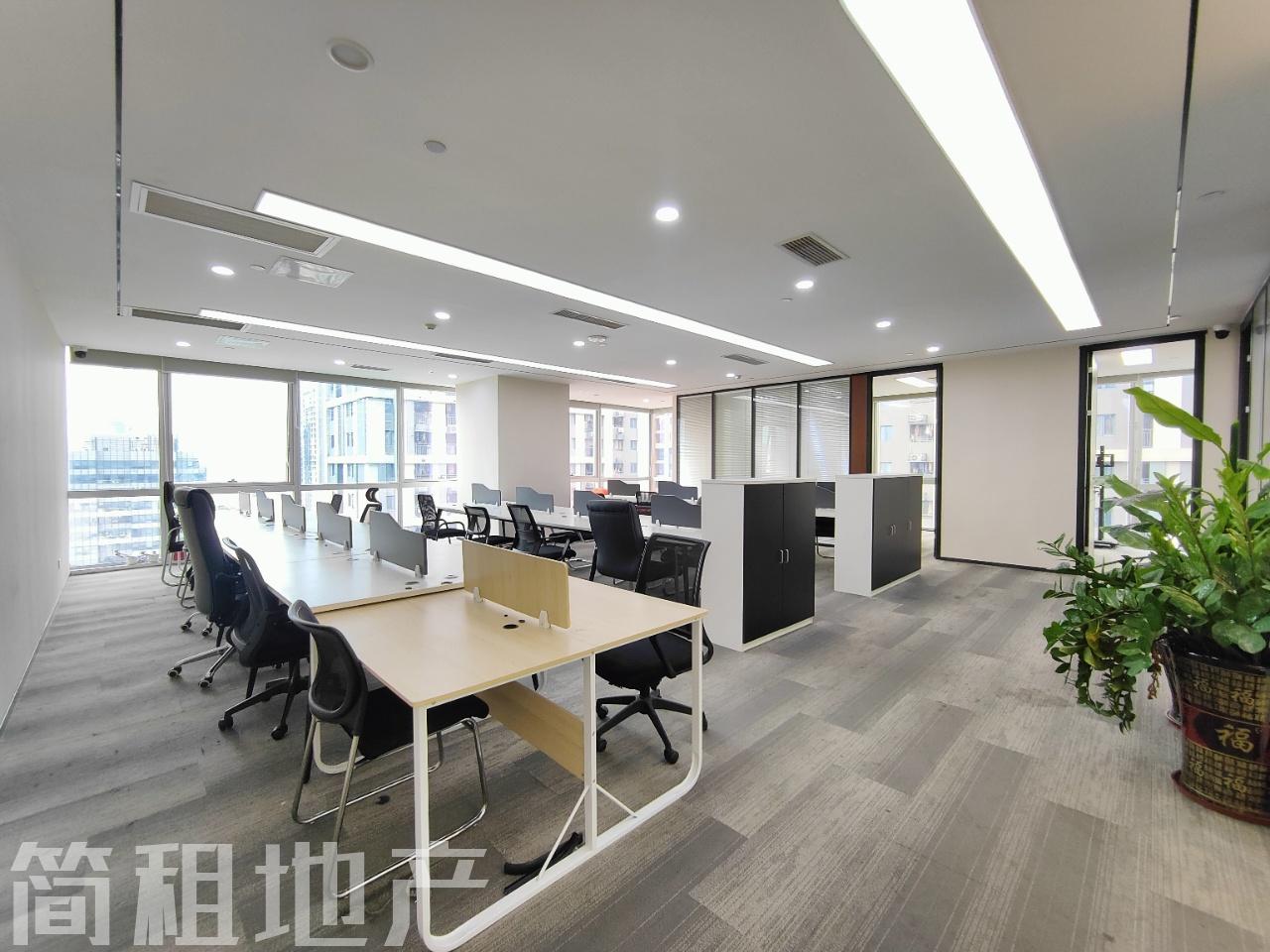 双面采光户型 不限行业 正地铁口 大冲商务中心 万象天地商圈