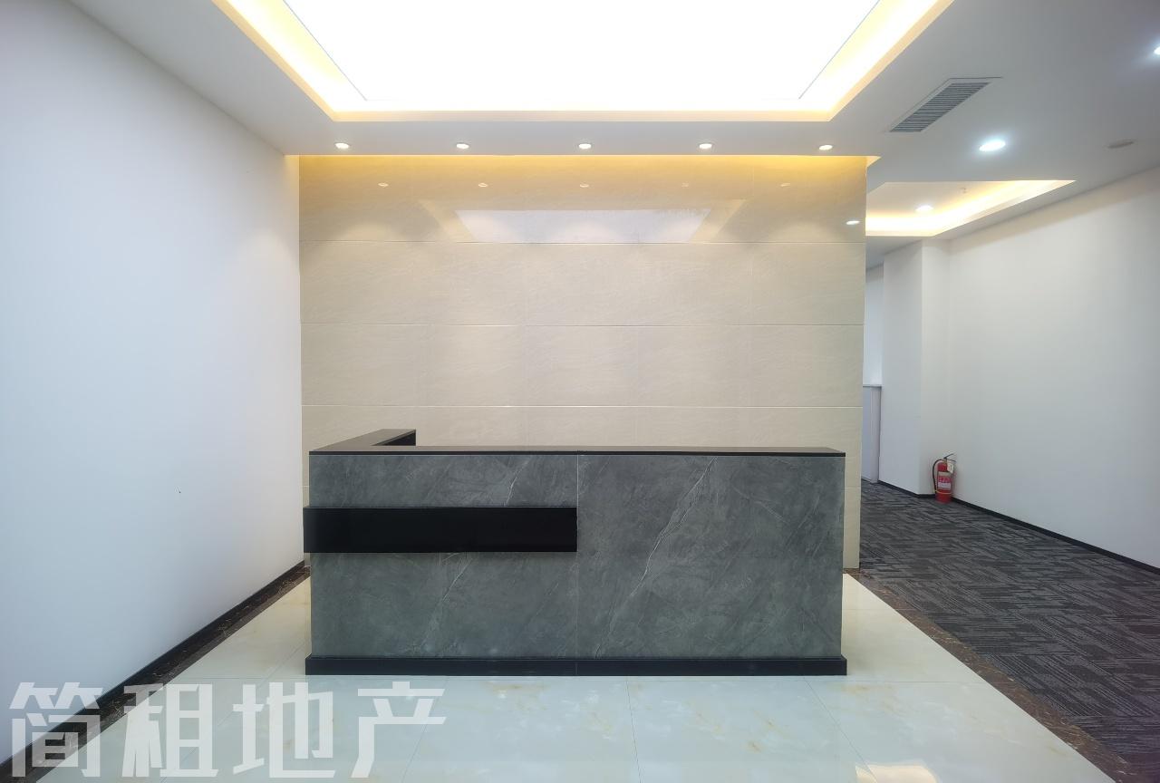  卓越城精装268平 上梅林地铁口 空调计流量 5+1格局