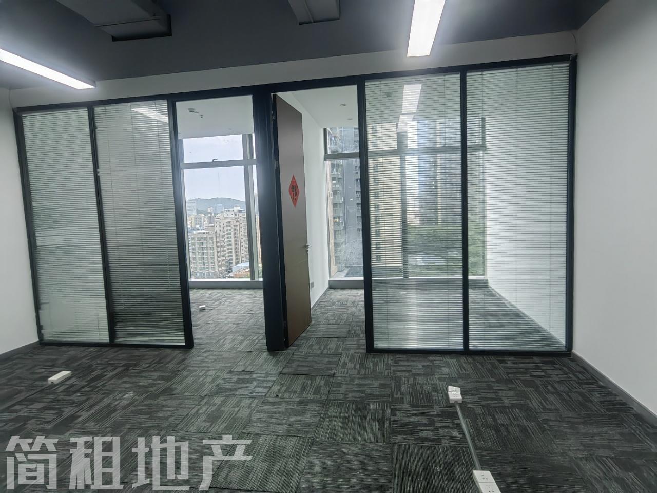 1号线坪洲地铁上盖 前城中心精装65使用率2+1格局