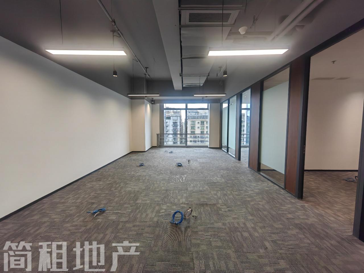 1号线坪洲地铁上盖 前城中心精装65使用率 可容纳14人