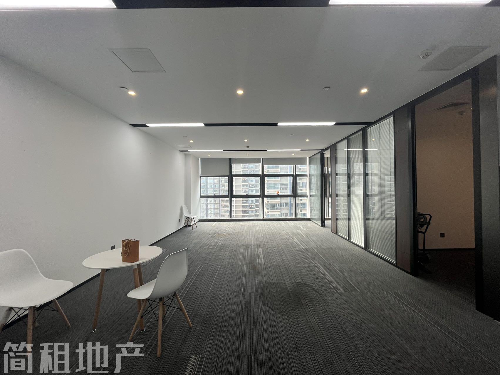 特价出租 1号线西乡地铁口蘅芳科技大厦精装2+1格局