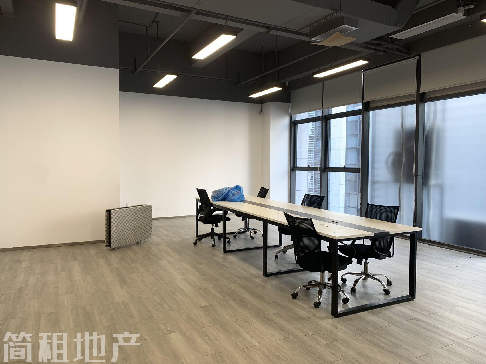 大小均有 毛坯精装可选  民企科技园 门口方便 车位足