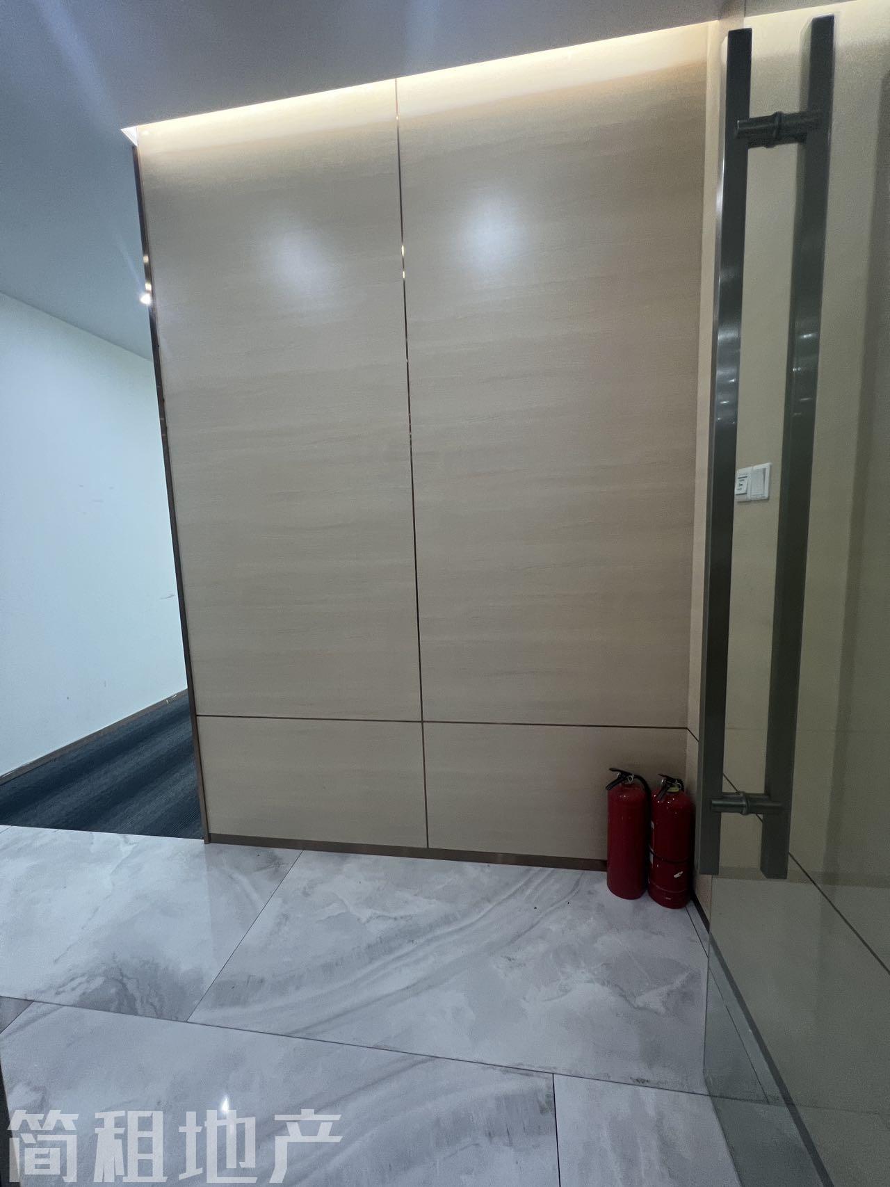 小户型带前台  双地铁 虚拟大学园 密度低