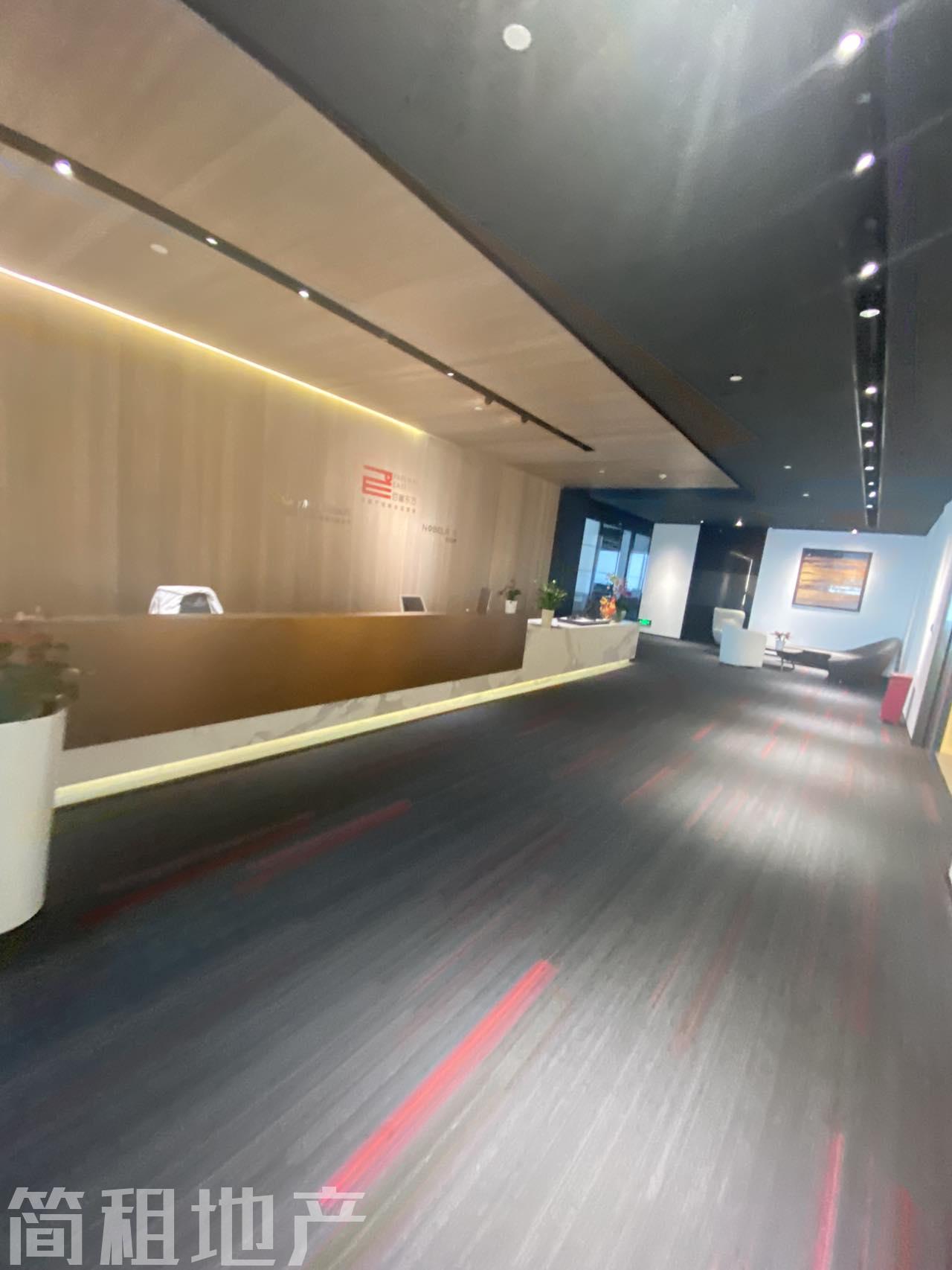 正电梯口 中国储能大厦 一手直租 地标建筑 地标建筑