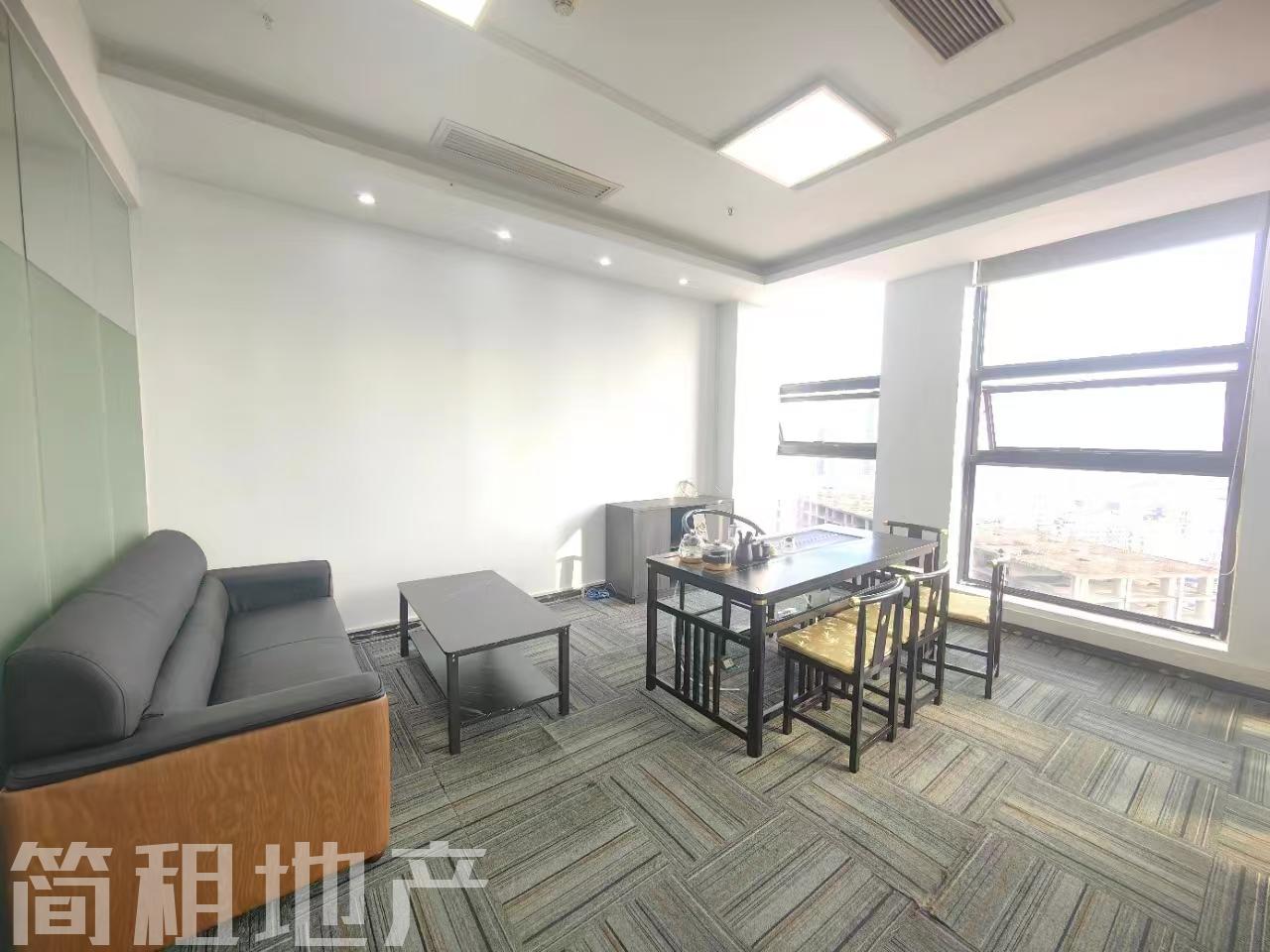 精装小户型 一手房东 高使用率 汇海广场 24小时空调