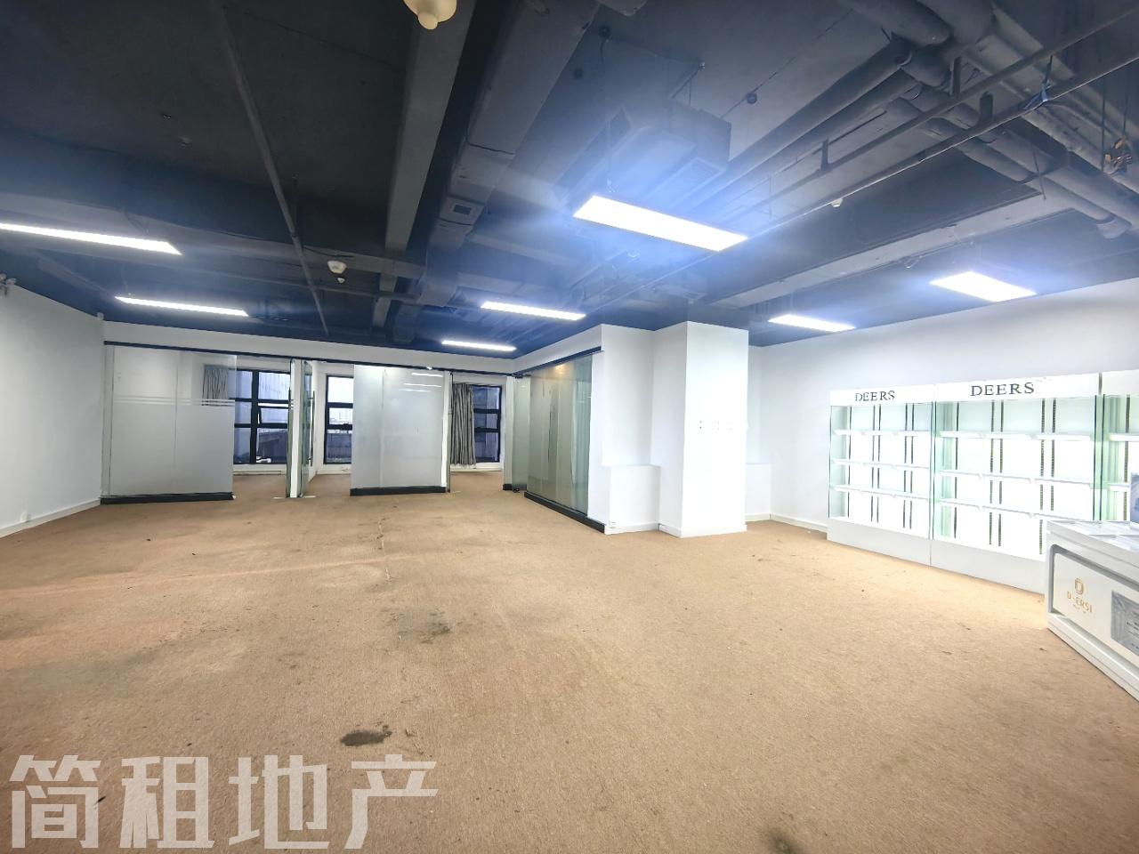 正电梯口 汇海广场 一手房东 高使用率 24小时空调_简租地产