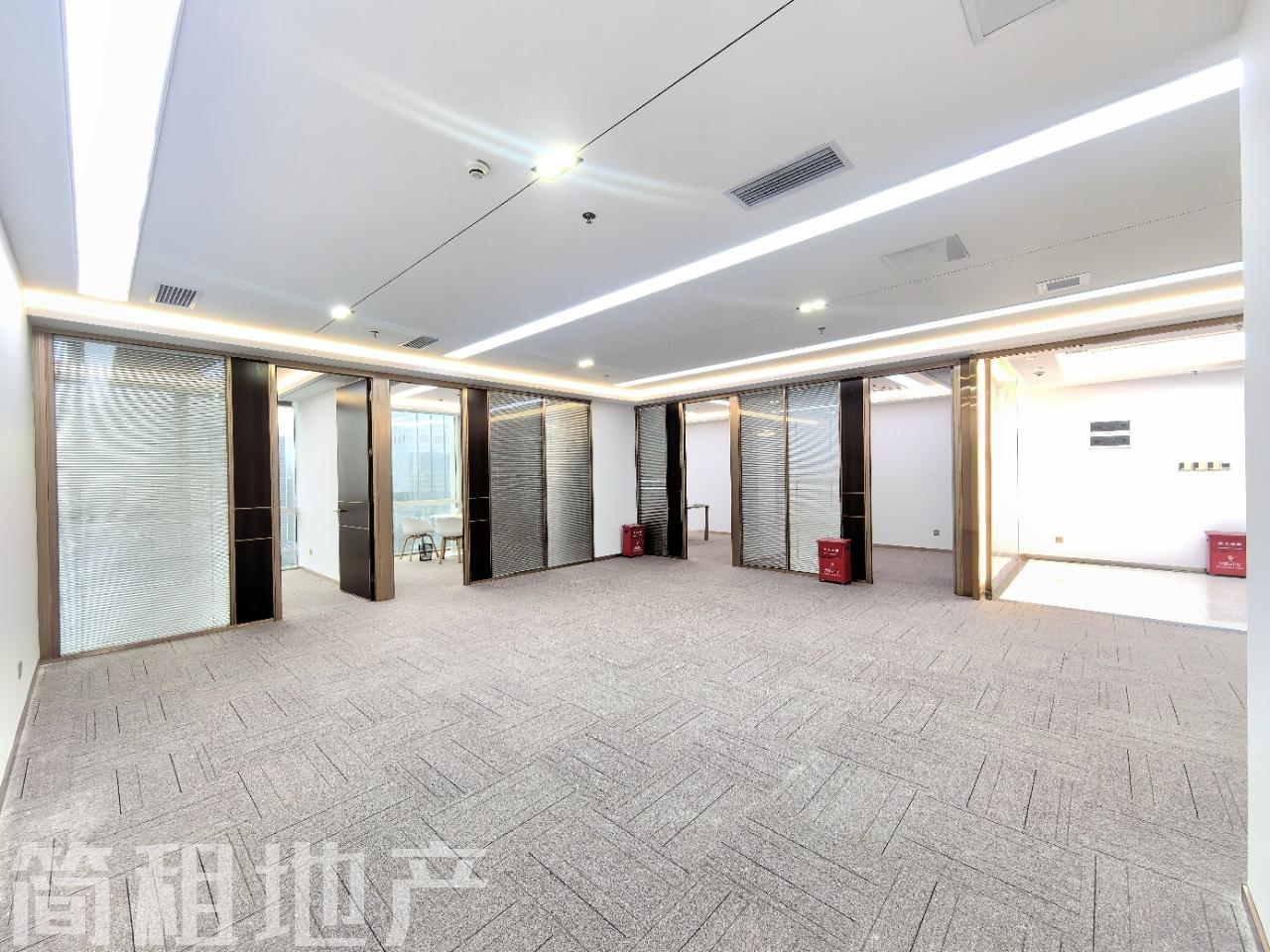 电梯口南向 周边配套成熟 大冲商务中心 正地铁口 