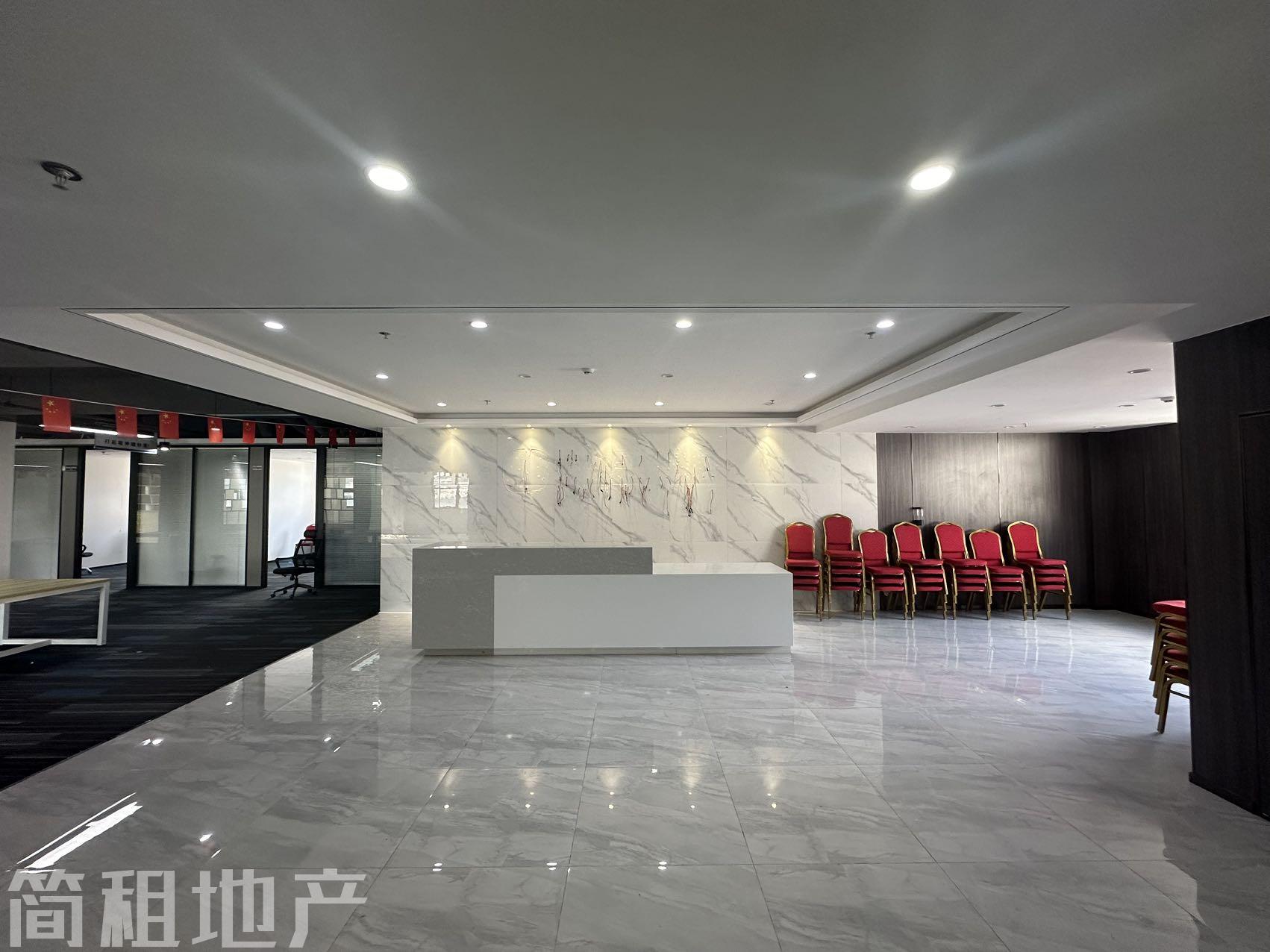  西乡331创意园精装整层 电梯口四面采光 业主直租