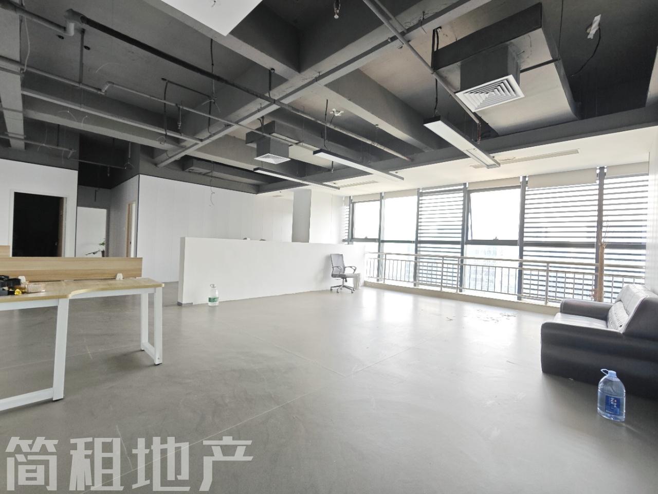 电梯口 特价68 西乡商会精装386平 空调可全天开放