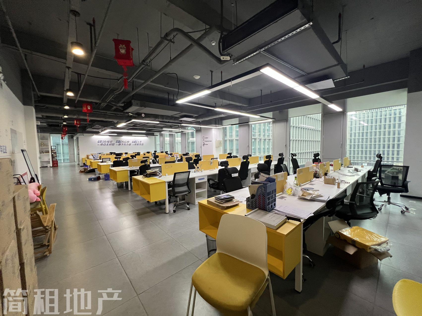 带装修 创智云城 大小均有 园林式办公 园区环境好