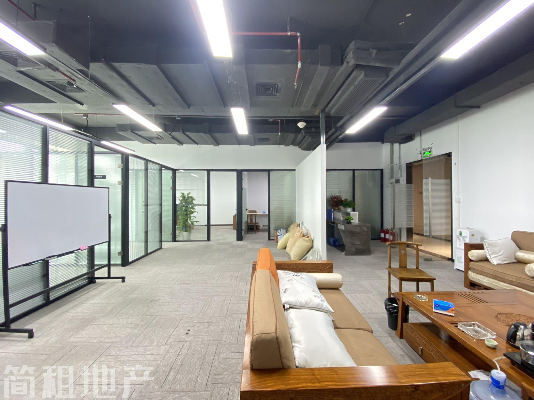 235平 精装修 留仙洞总部基地 深圳国际创新谷