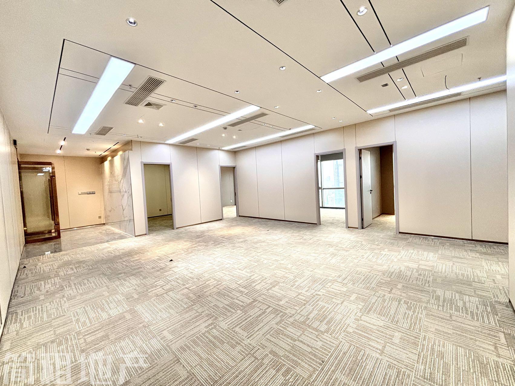 特价出租  高区 鹏润达广场 楼下就是地铁 24小时空调