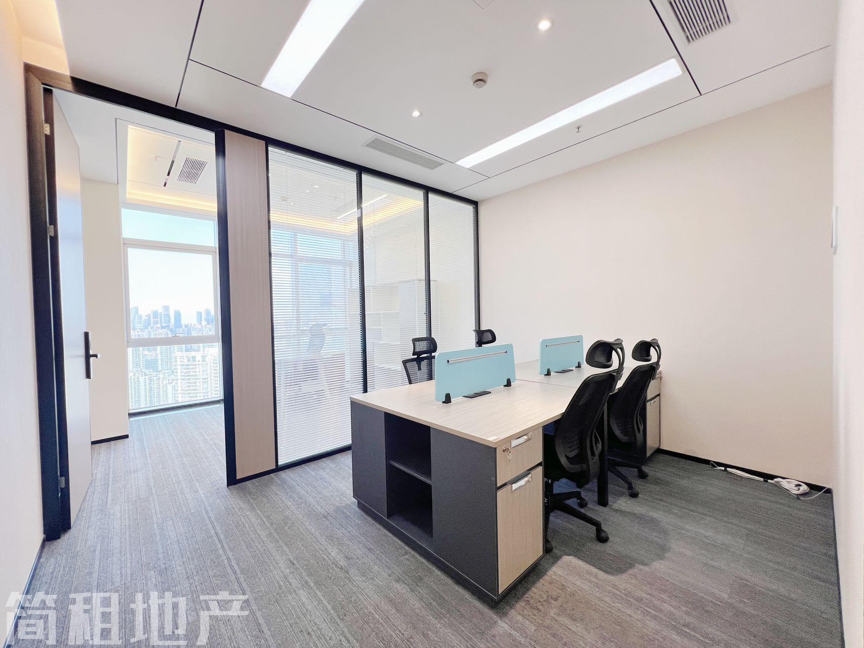 户型方正 带公共会议室 鹏润达广场 楼下就是地铁 24小时空调