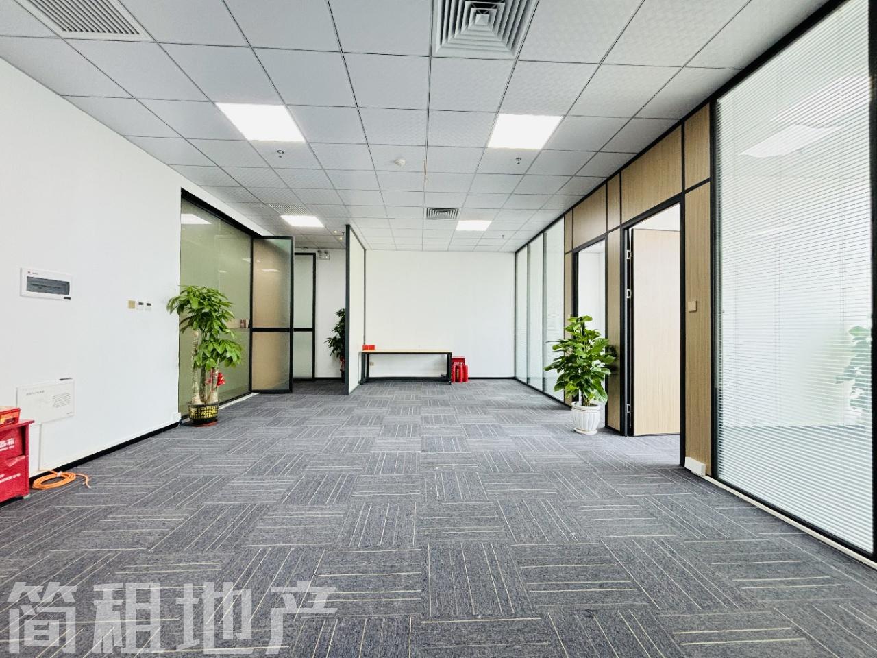 5号线洪浪北地铁上盖 勤诚达大厦精装162平 2+1格局