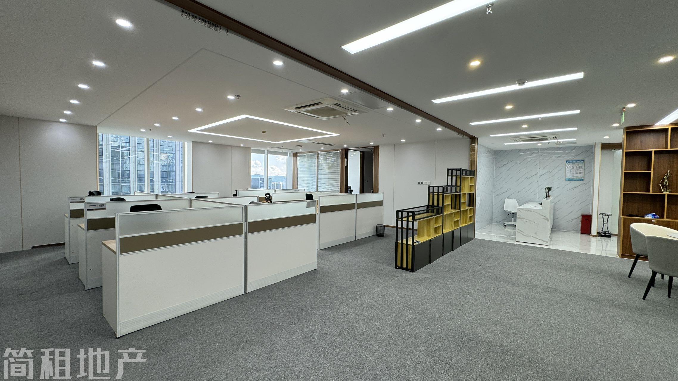 福田中心区财富大厦 开发商直租高层精装修带家私拎包办公海景