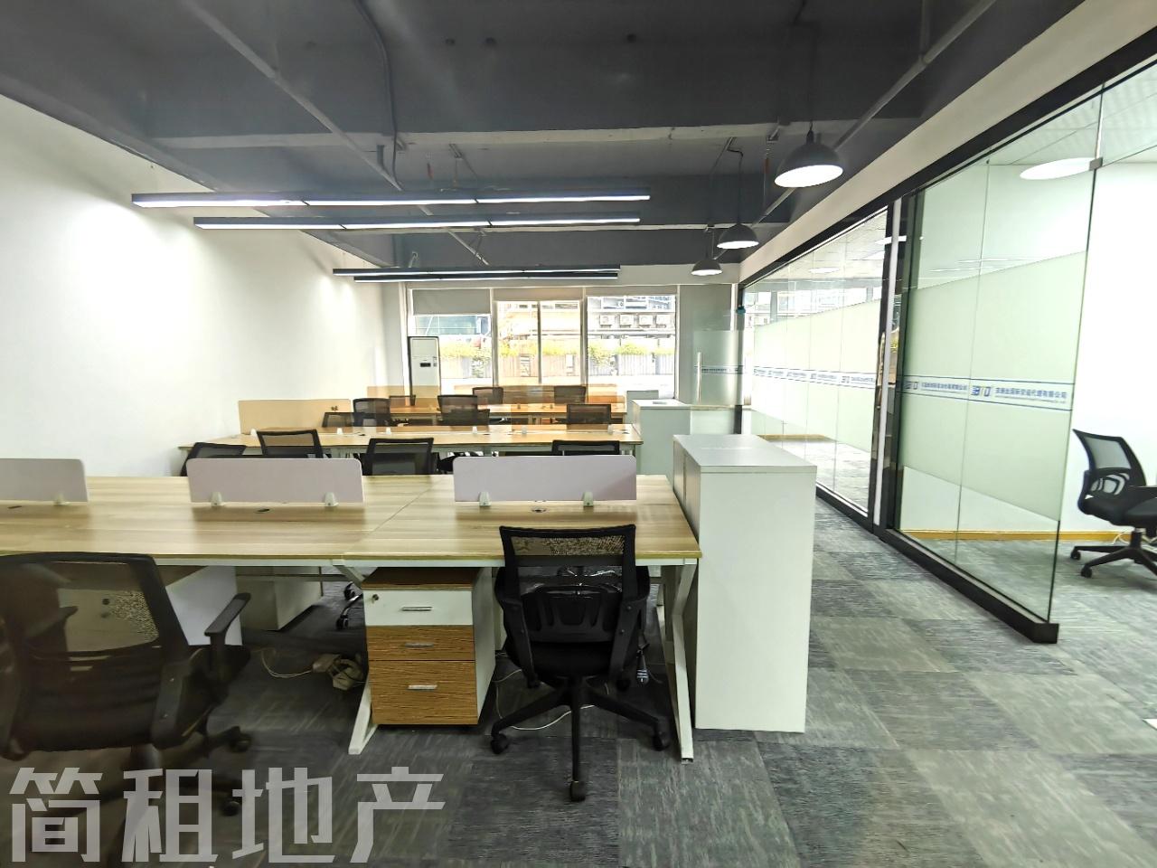 福永地铁口 同泰时代广场精装254平 3+1格局带家私