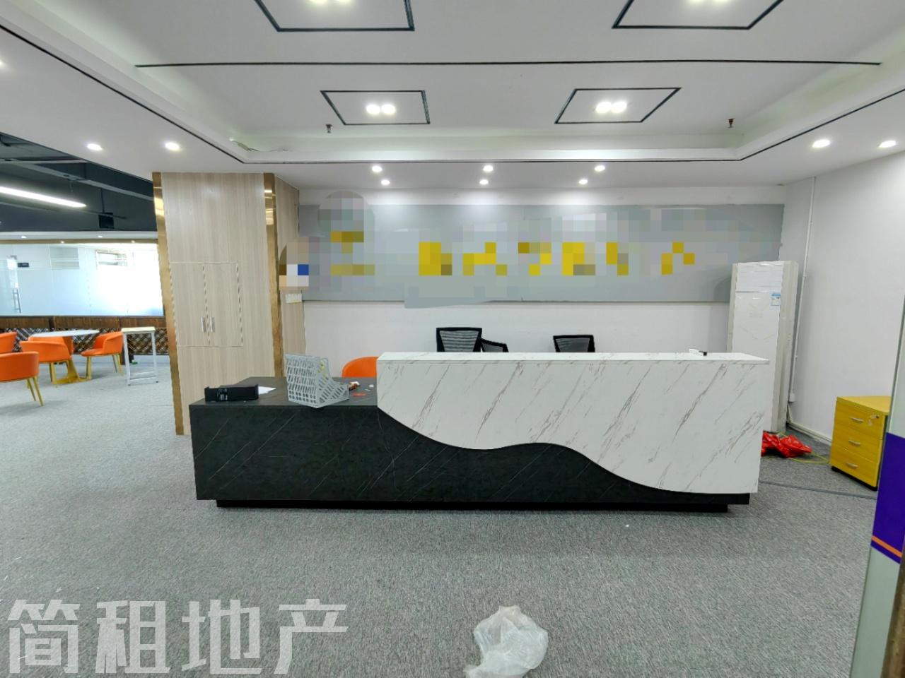 车位充足 同泰时代广场精装491平 电梯口大气前台