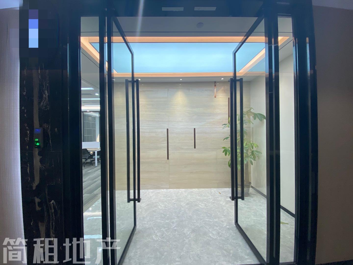 南向 不限行业 一手直租 天威有线信息传输大厦 海岸城商圈