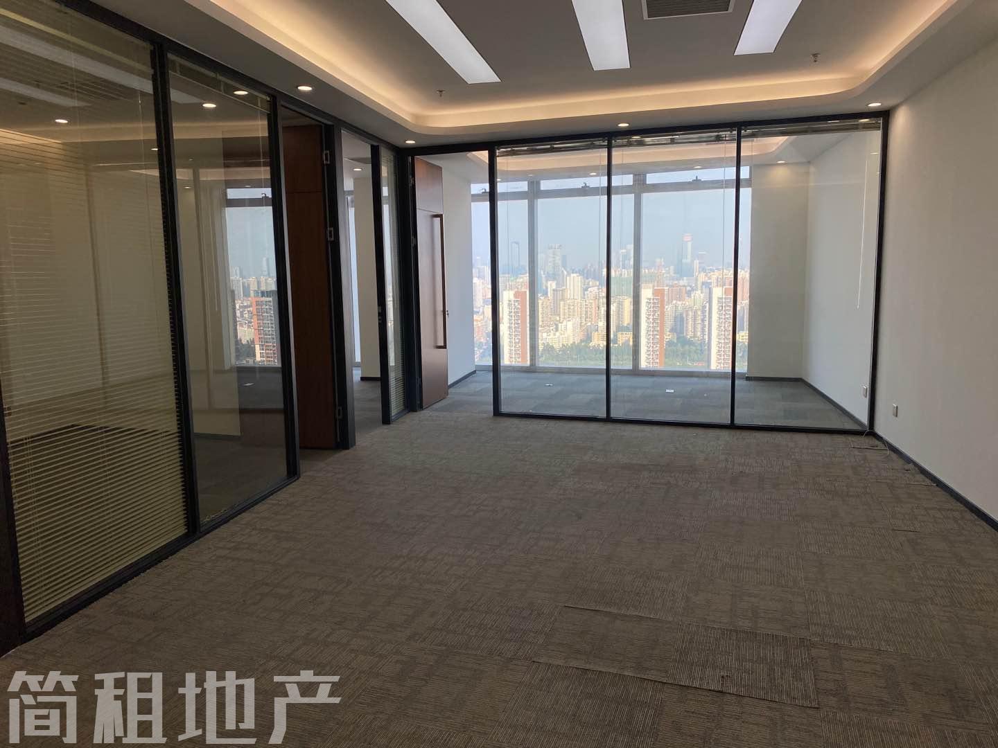 高区 视野好 户型方正 卓越前海壹号 带公共配套 周边配套成熟