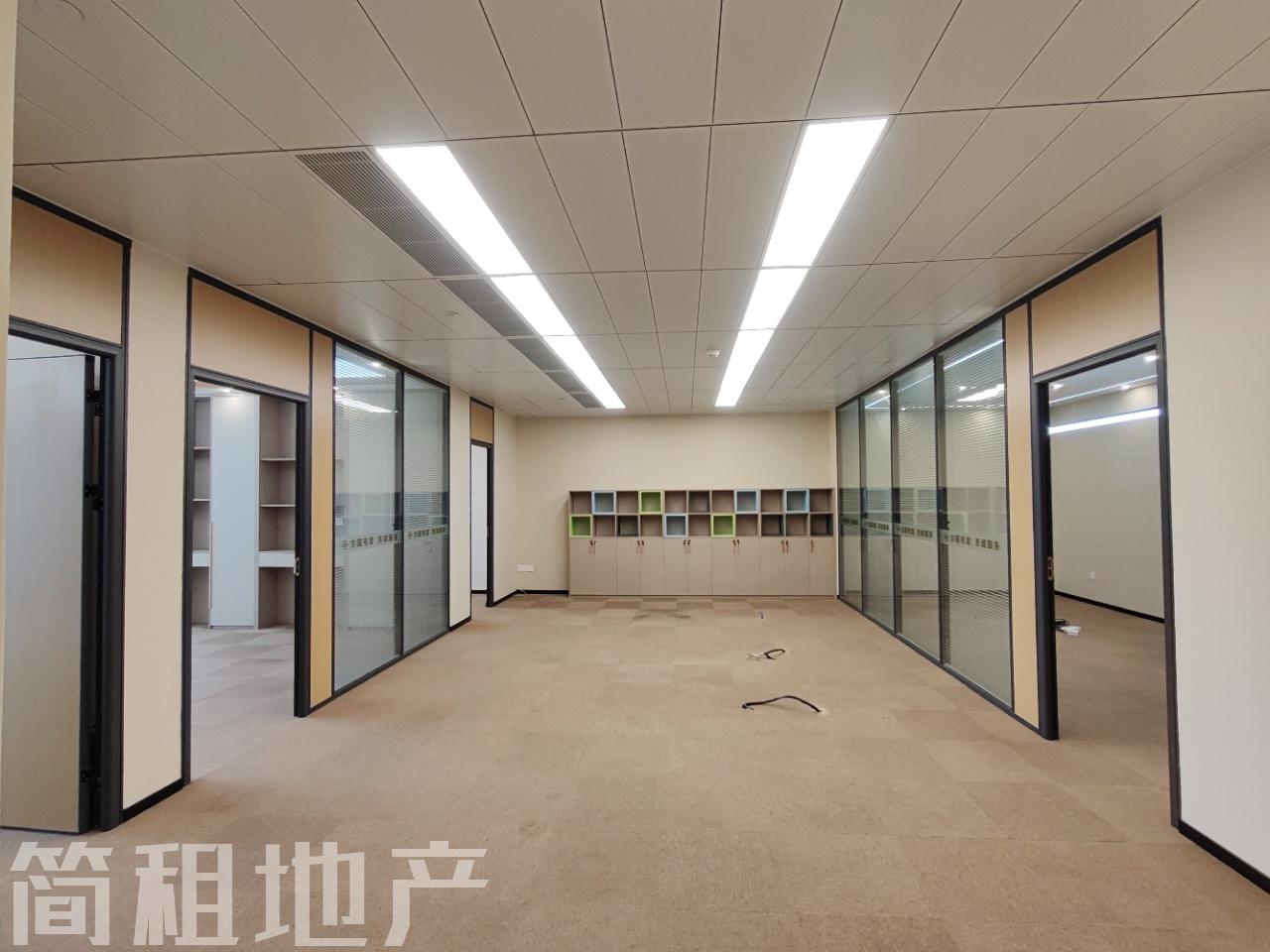 精装 大小均有 个人房东 房产证面积 华润前海大厦
