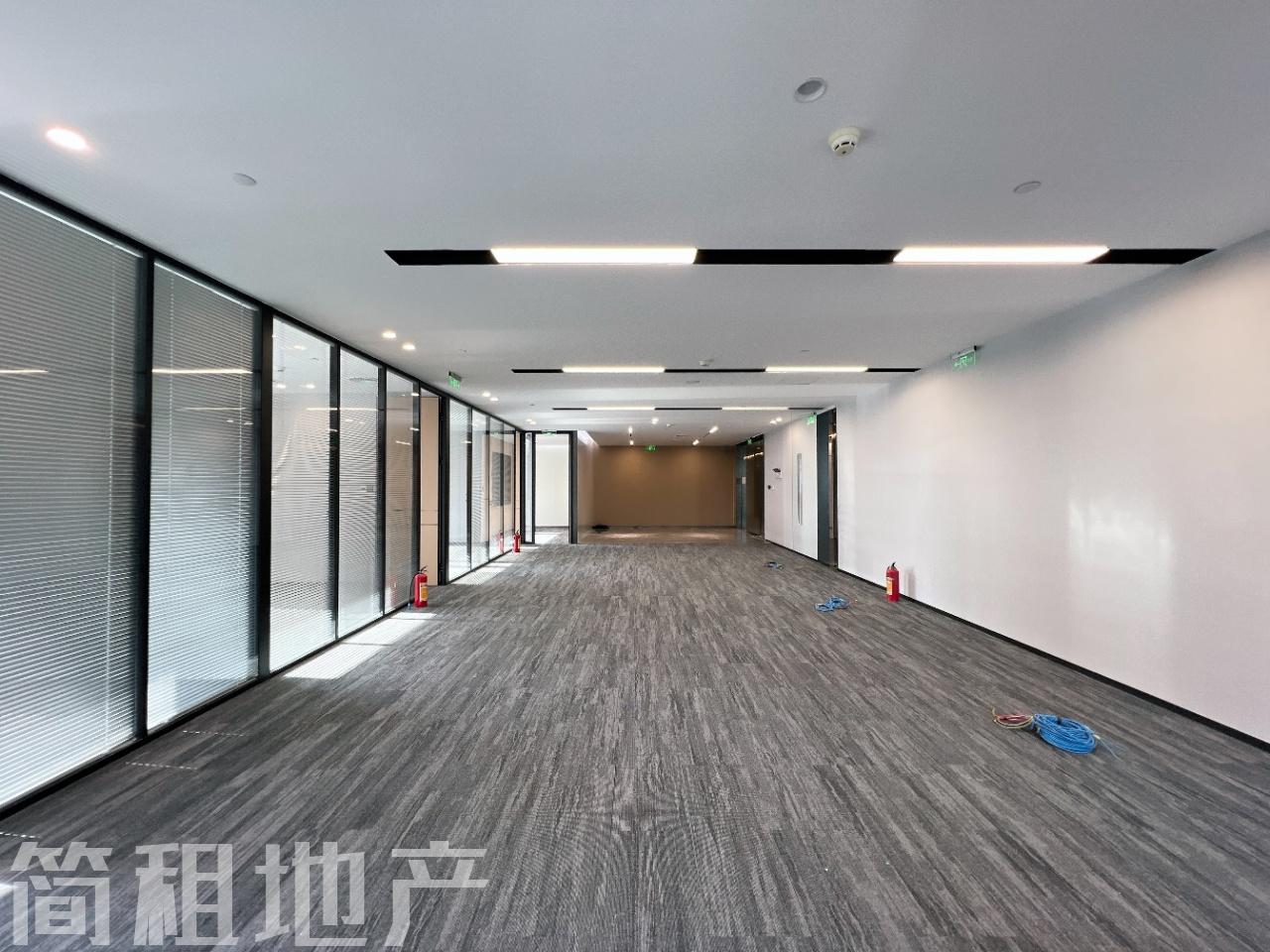 高区 正电梯口 个人房东 房产证面积 华润前海大厦