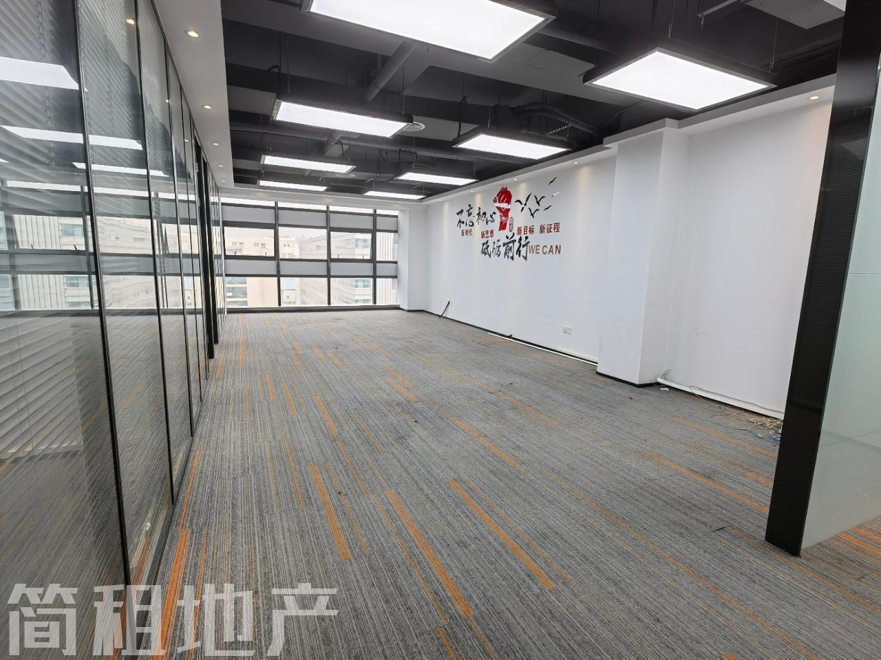 采光好 大小均有 兰光科技园 园区式办公 24小时空调 价格划算