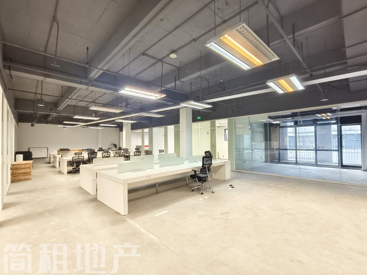 独立阳台 南海意库得房率76 隔间多 户型方正