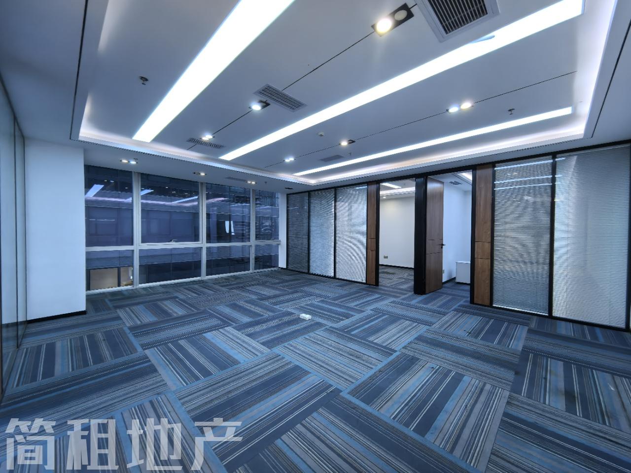 高新园地铁口 大冲商务中心精装使用率65 户型方正