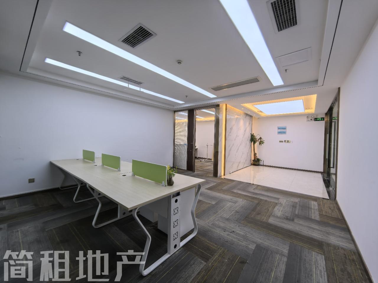 朝东 使用率65 大冲商务中心高新园地铁口 毗邻万象天地