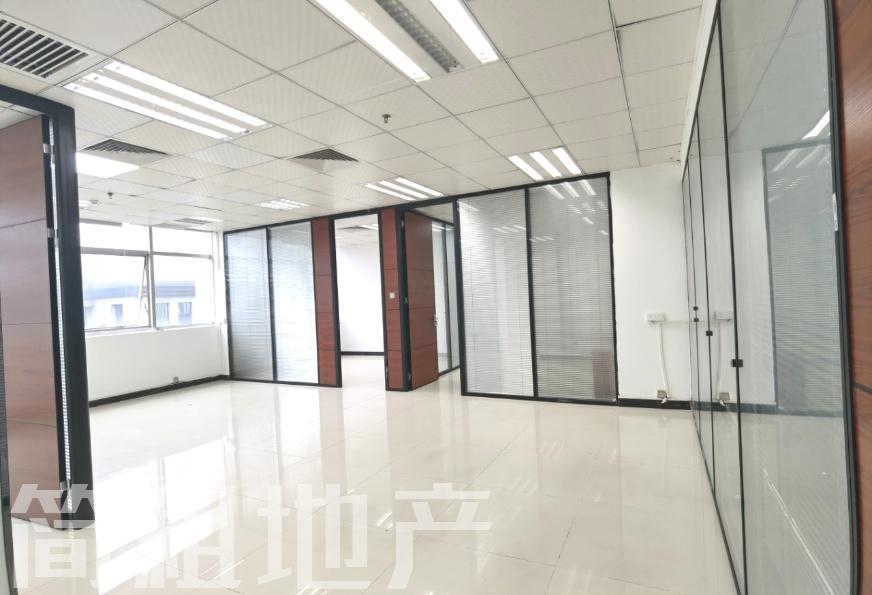 户型方正 大小均有 双地铁口 惠恒大厦二期 停车位充足