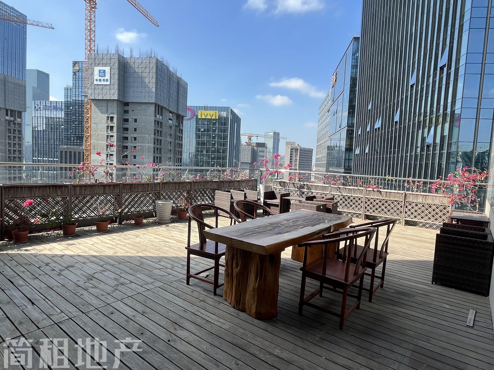 带独立大烟台 双地铁口 迈科龙大厦 户型方正