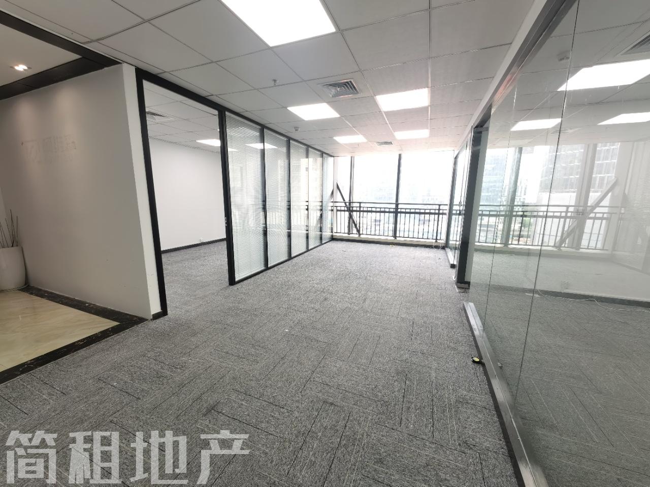 户型方正 隔间多 航盛科技大厦 一手直租 70%使用率 双地铁