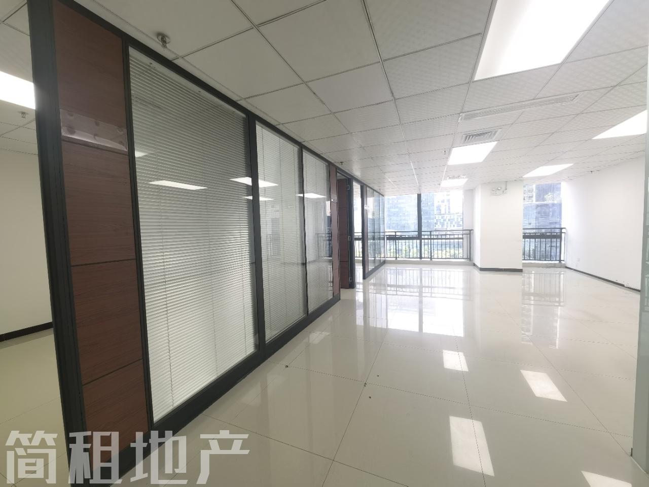 南向 大小均有 航盛科技大厦 一手直租 70%使用率 双地铁
